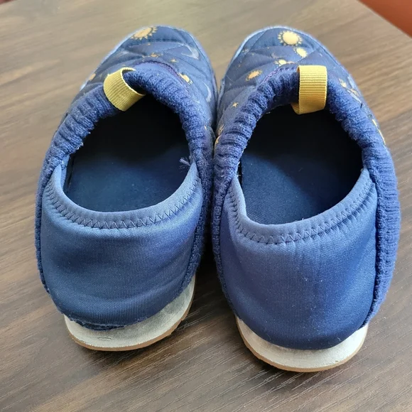 Teva ReEmber Sun And Moon Slip On Outdoor Slipper Women's Size 6 Camping Comfort - Picture 2 of 8